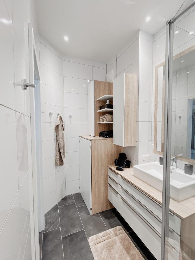 Lake View Apartment Seecorso Фельден-ам-Вёртер-Зе Экстерьер фото